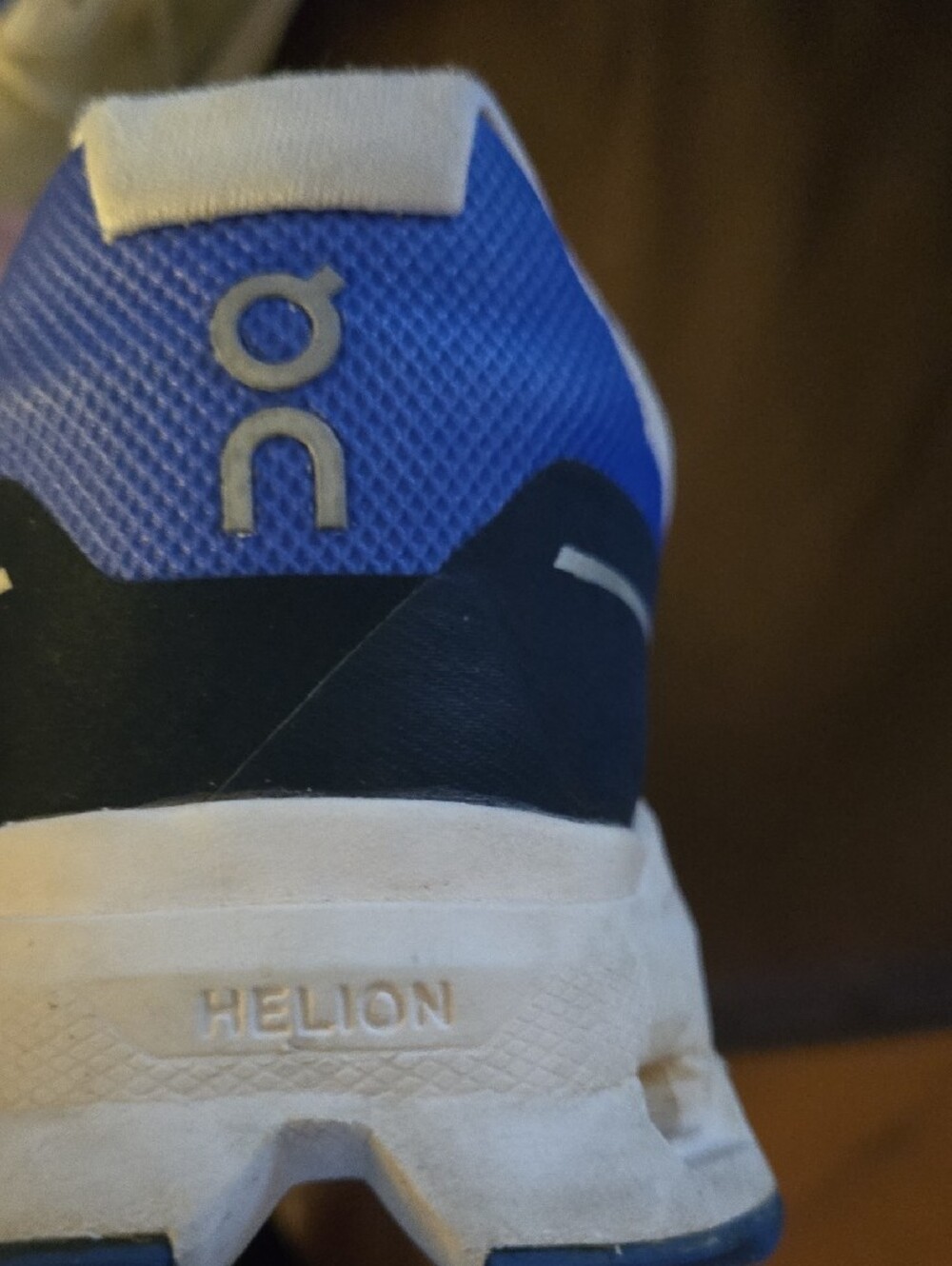 On Cloud Cloudtec Helion White Blue Running Shoe Men Sz 11 Clean Good Condition - Picture 3 of 12